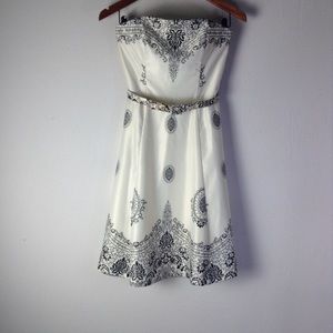 White House black market cocktail dress Size 0